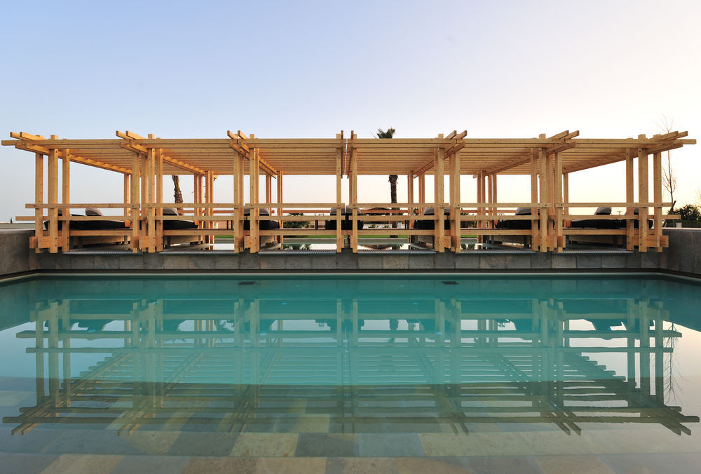 Victoria Golf Resort And Spa Managed By Accor Vilamoura Exterior foto The new station under construction